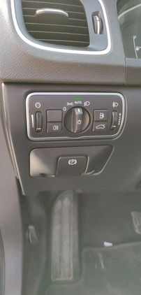 Volvo V60 cena 51800 przebieg: 246200, rok produkcji 2017 z Wleń małe 301
